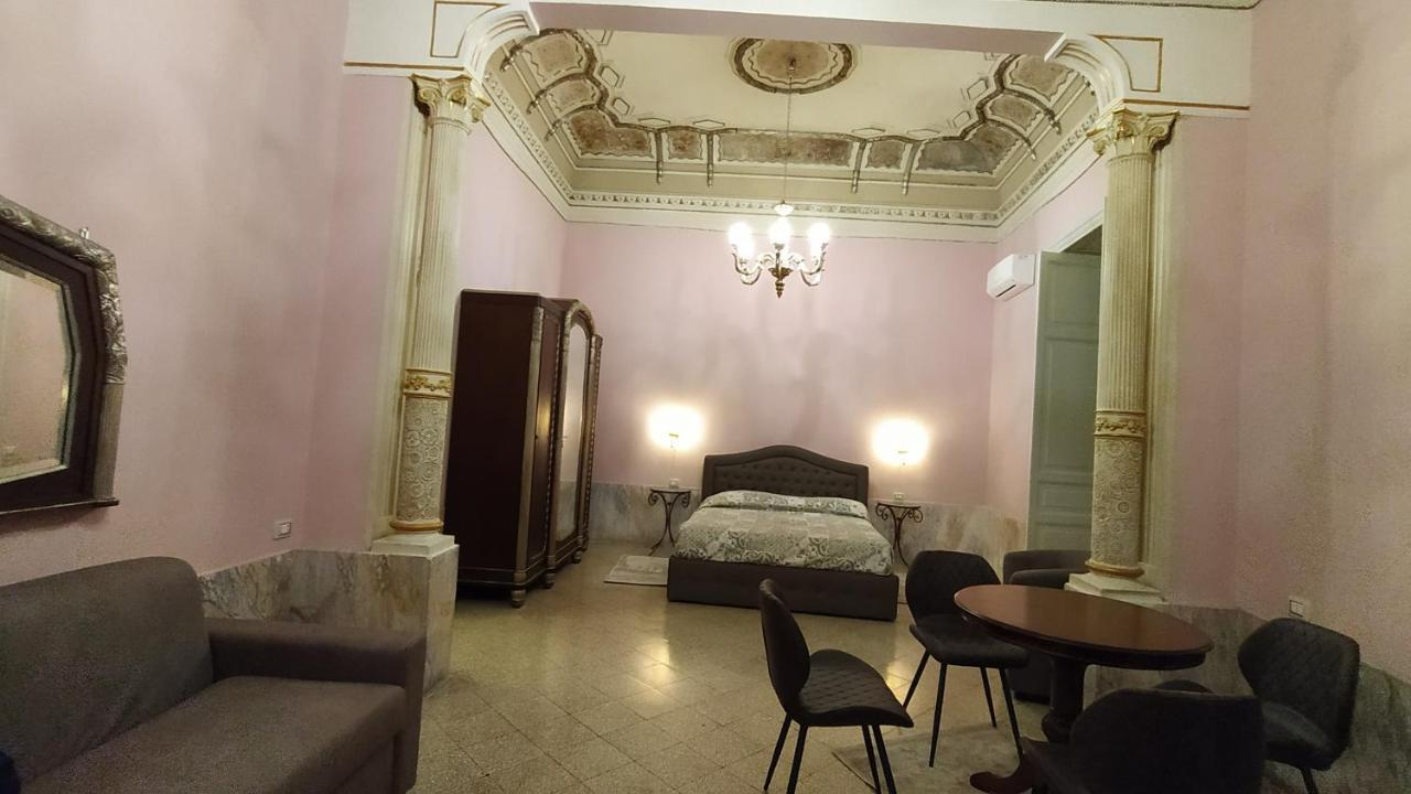 Palazzo Arcidiacono - Luxury Holidays Катания Экстерьер фото
