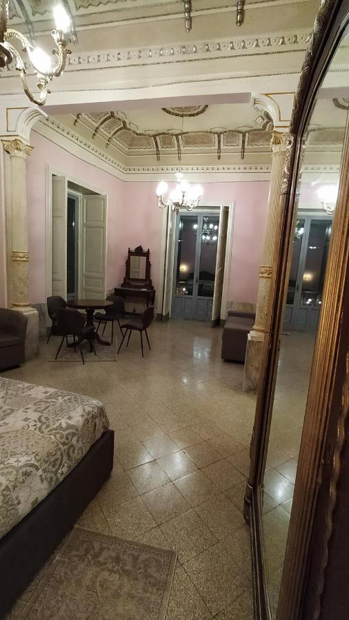 Palazzo Arcidiacono - Luxury Holidays Катания Экстерьер фото