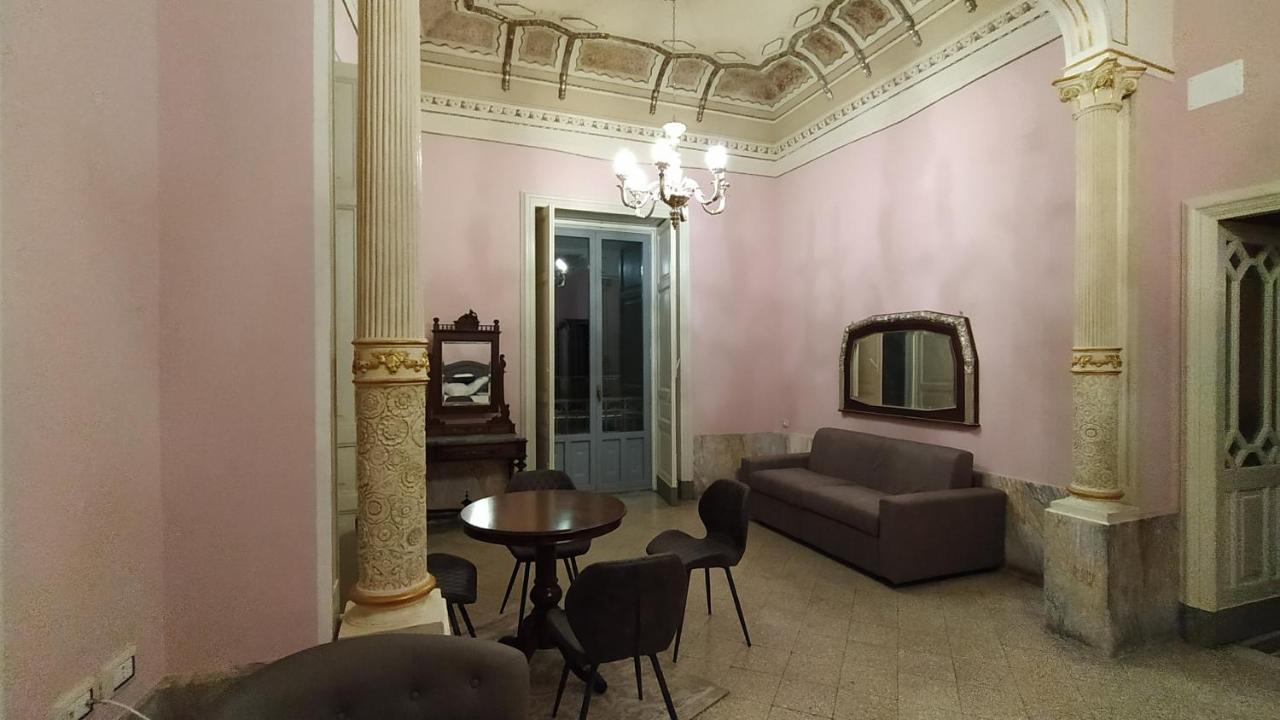 Palazzo Arcidiacono - Luxury Holidays Катания Экстерьер фото