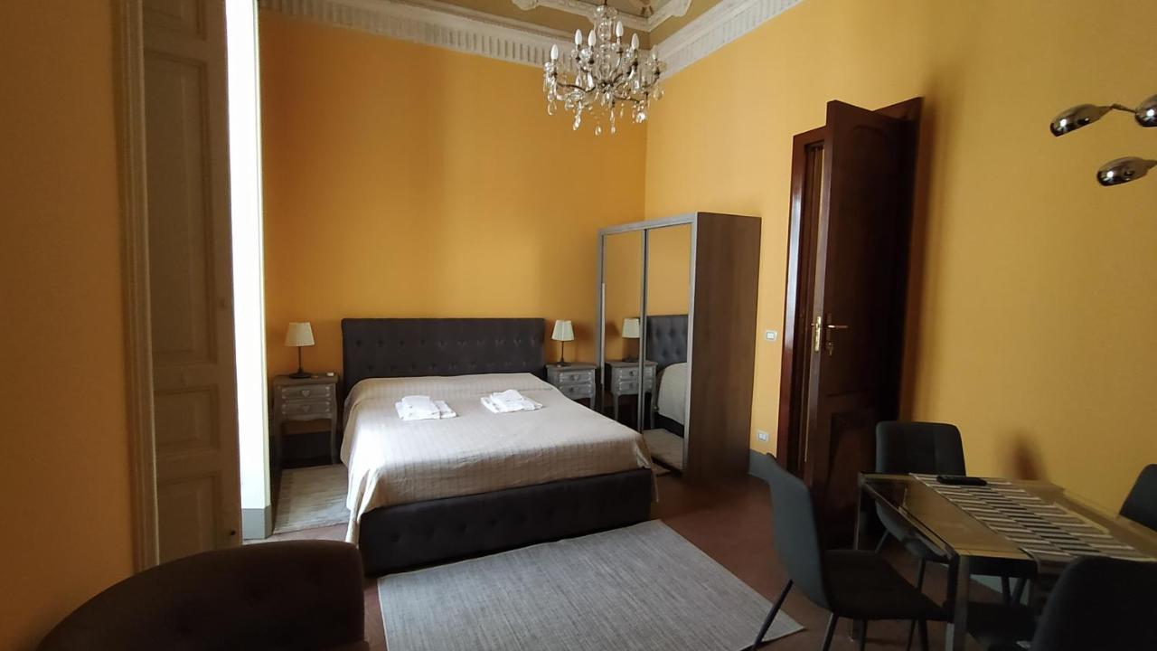 Palazzo Arcidiacono - Luxury Holidays Катания Экстерьер фото