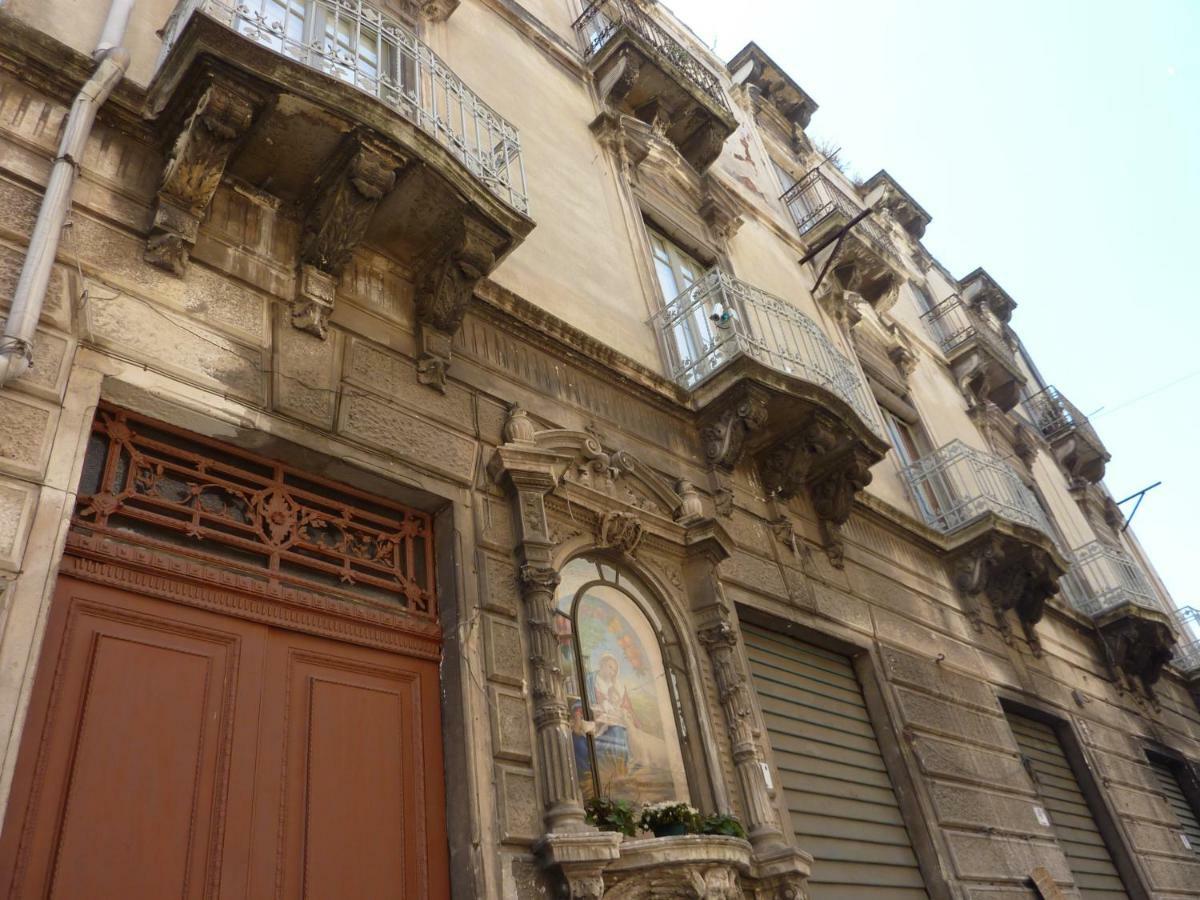Palazzo Arcidiacono - Luxury Holidays Катания Экстерьер фото