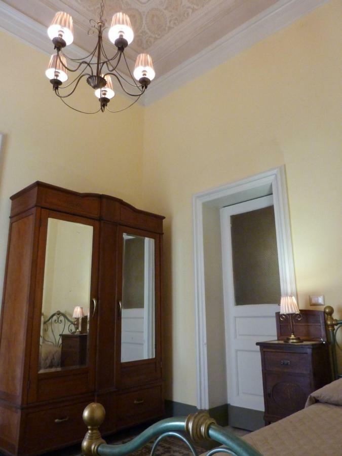 Palazzo Arcidiacono - Luxury Holidays Катания Экстерьер фото