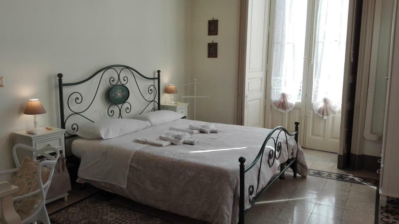 Palazzo Arcidiacono - Luxury Holidays Катания Экстерьер фото