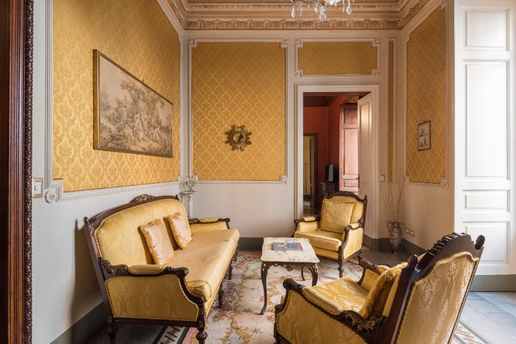 Palazzo Arcidiacono - Luxury Holidays Катания Экстерьер фото